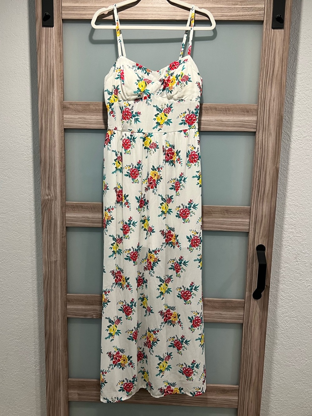 Lily Rose | White Maxi Dress with Floral Print